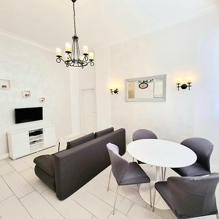 Lux Apartment Near Bridge Zadar Exterior photo